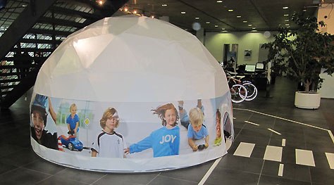 1 BMW KidsDome