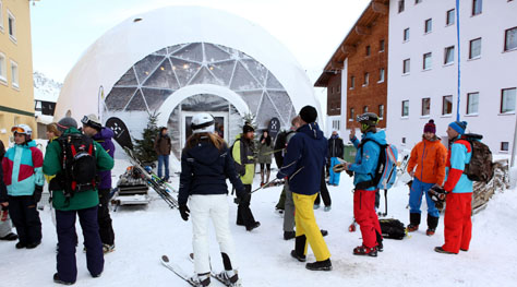 8 Lech Zuers Tourismus GmbH Snow Safety Conference 2012 ZENDOME Geodaetisches Domezelt Copyright LZTG