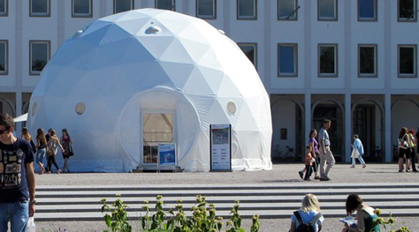 2 EFFEKTE Dome 2013 ZENDOME Geodaetisches Domezelt Copyright Stadtmarketing Karlsruhe GmbH